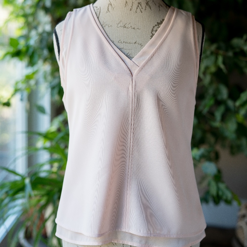 White House Black Market Blush Sleevless top